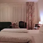 Ariva Boardinghouse Platanenhof 3*