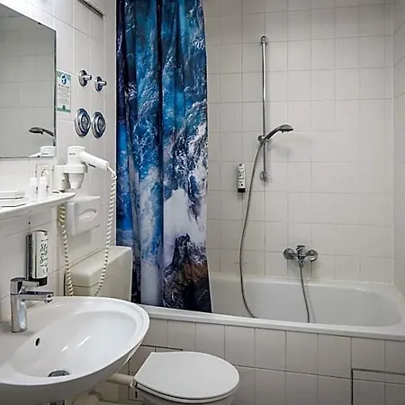 Ariva Boardinghouse Platanenhof