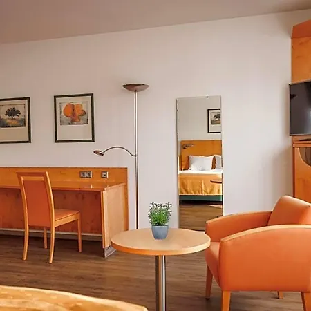 Aparthotel Ariva Boardinghouse Platanenhof 3*