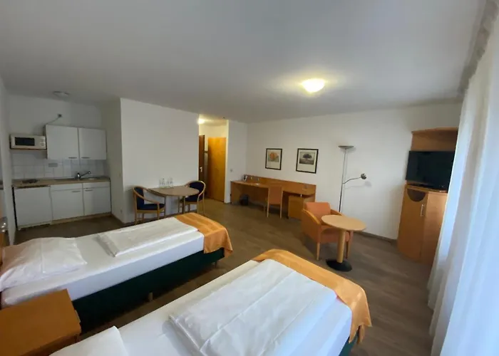 Aparthotel Ariva Boardinghouse Platanenhof 3*