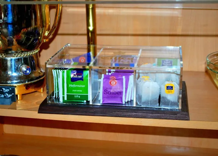 Ariva Boardinghouse Platanenhof 3*